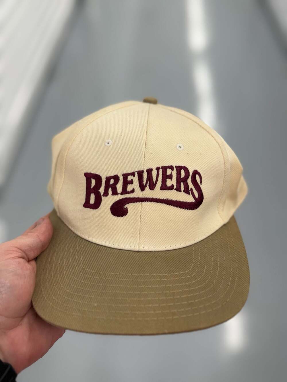 Brewers Bar Two tone Strapback hat